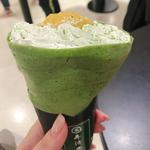 一条　お抹茶生地のマンゴークレープ