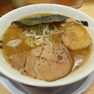 東三国駅の煮干しラーメンの人気おすすめランキング 1ページ目 おいしい一皿が集まるグルメコミュニティサービス Sarah