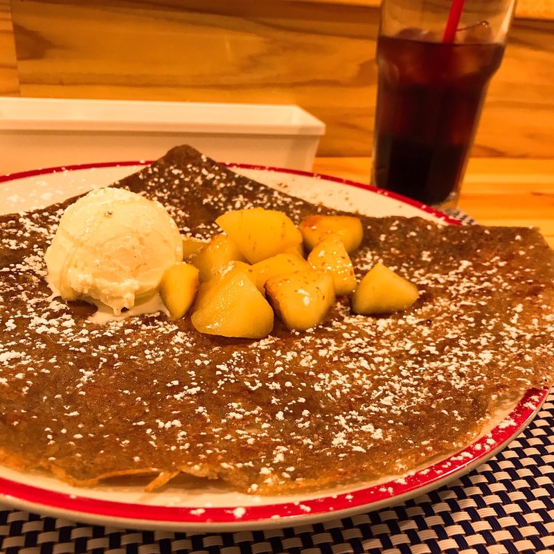 スペシャルクレープとお好きなカフェドリンク(葉月舎)