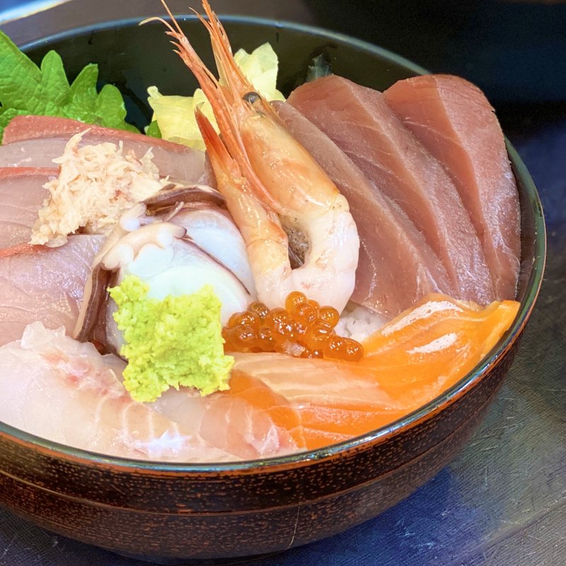 越後海鮮丼(中央食堂 )