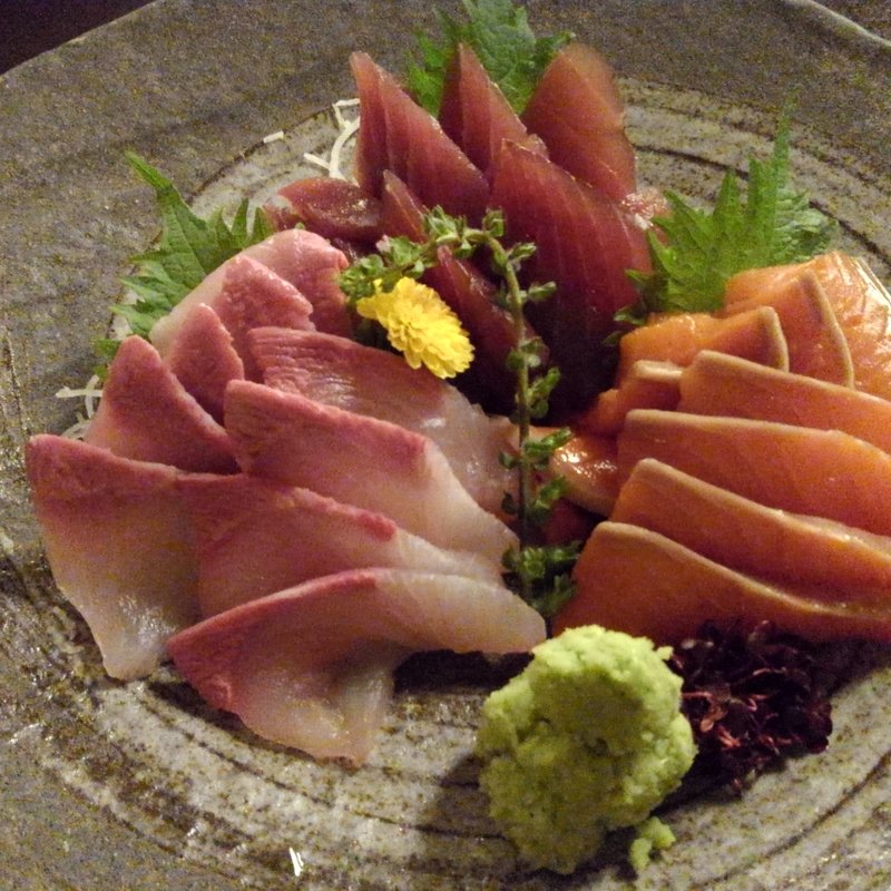 刺身の盛り合わせ(個室居酒屋大吉 新宿西口店)