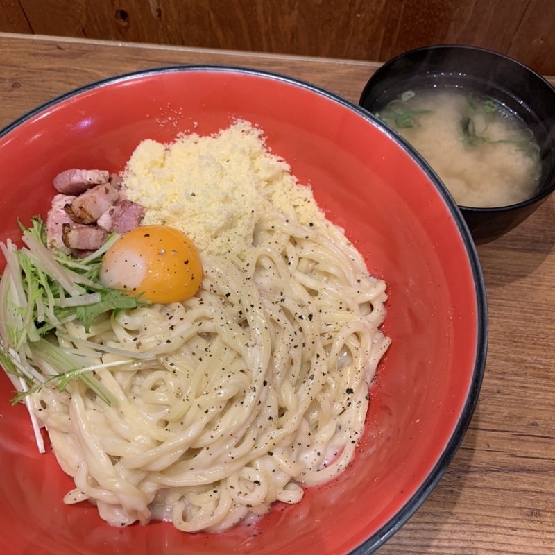 大盛‼︎濃厚チーズカルボ(情熱のすためし どんどん 新宿中央東口店)
