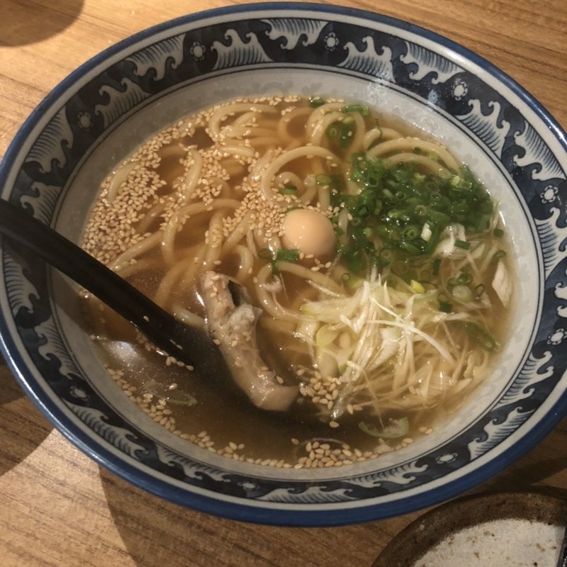 中骨ラーメン(マグロ専門居酒屋 鮪屋)