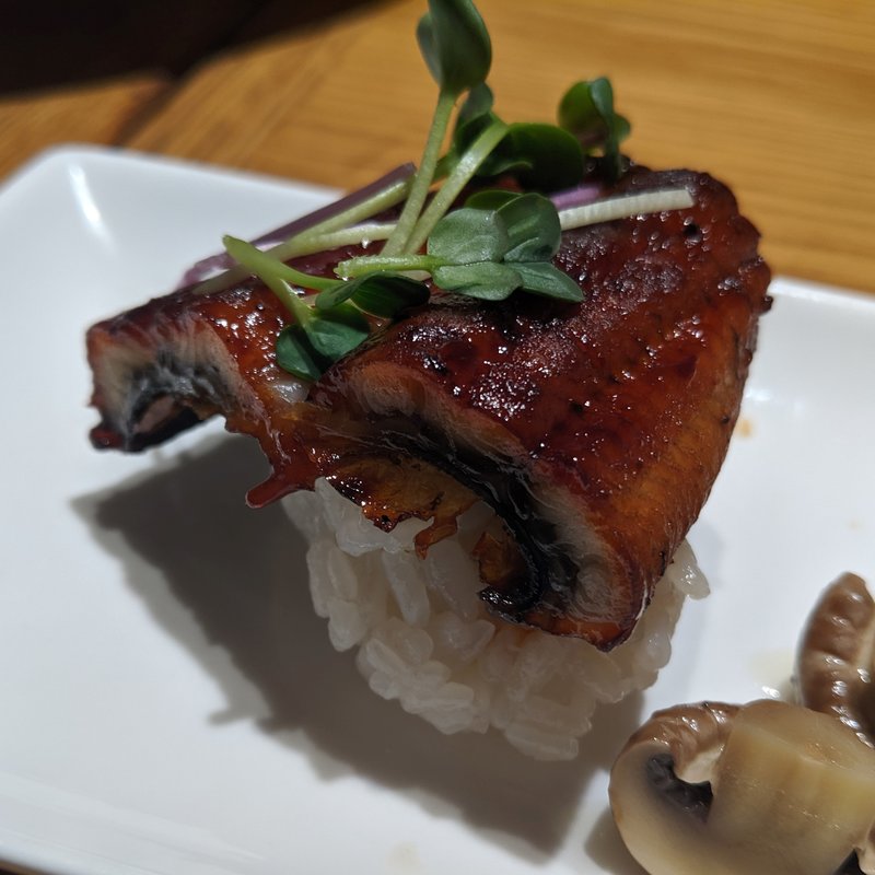 鰻とマッシュ(MUSHROOM TOKYO（マッシュルームトーキョー 表参道）)