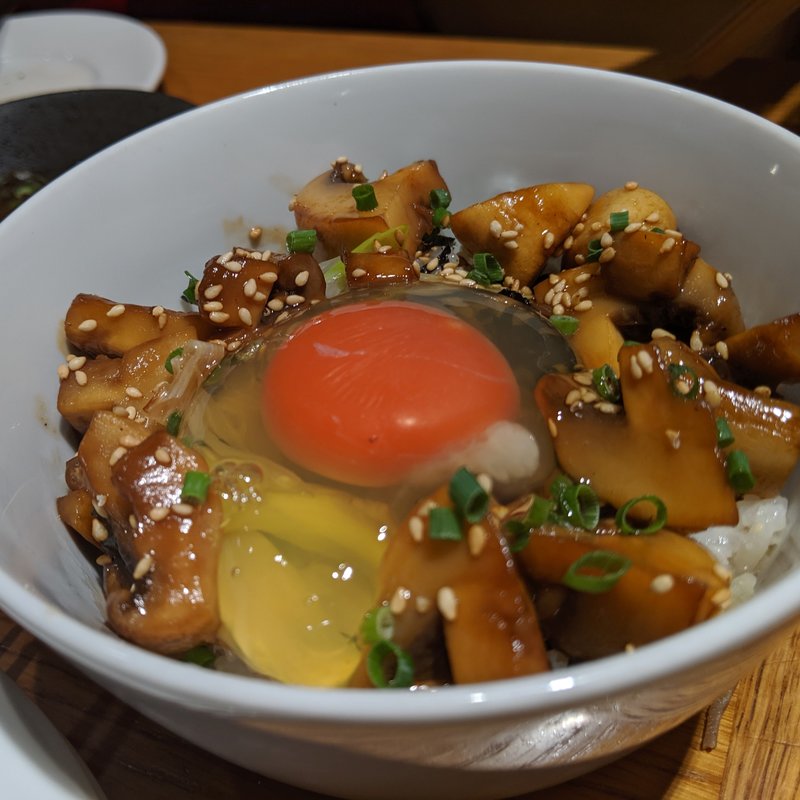 マッシュTKG(MUSHROOM TOKYO（マッシュルームトーキョー 表参道）)