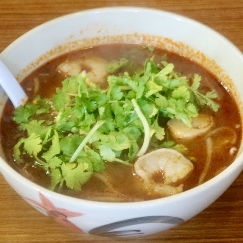 トムヤムクンラーメン(バーンタイ台所 )