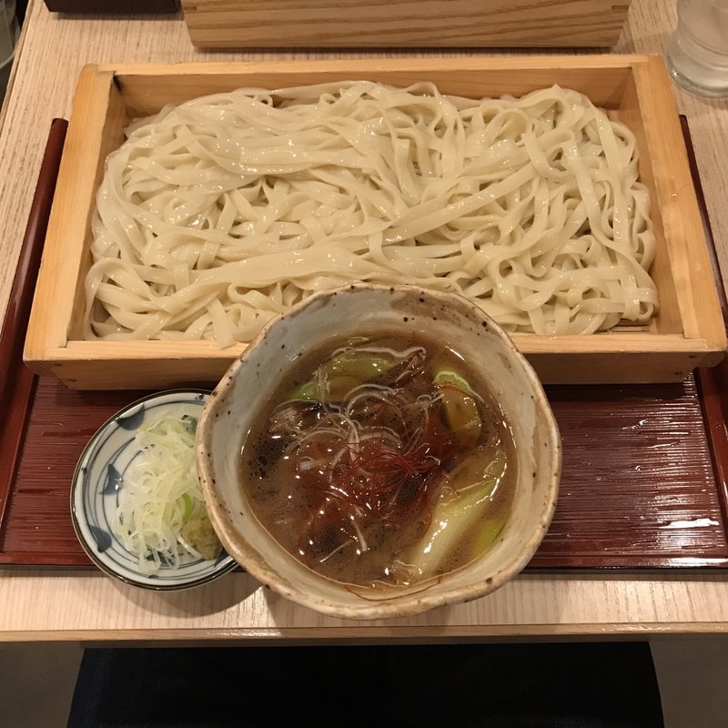 鴨汁きしめん箱盛り(横浜なかや 大関本店)