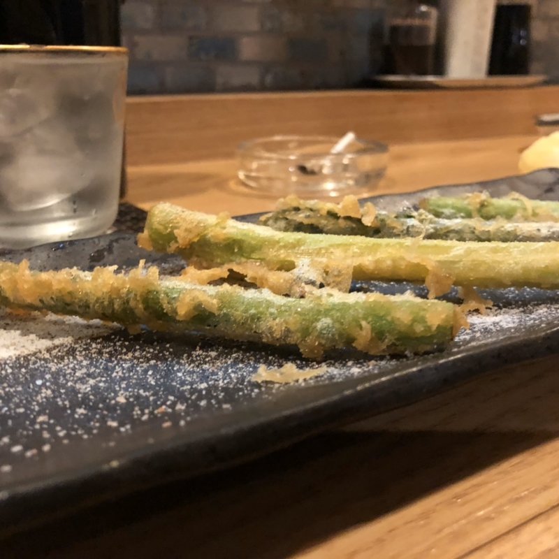 お通し（アスパラ）(和創居酒屋 辰家 （わそういざかや たつや）)