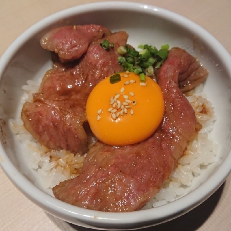 サーロインと濃厚卵の究極小鉢飯(焼肉トラジ 玉川高島屋S･C店)