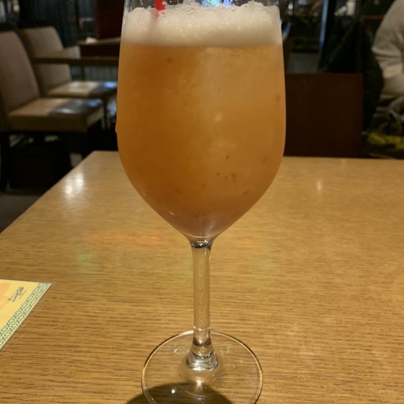 リンゴスパークリング(オッティモ・シーフード・ガーデン 上野の森さくらテラス店)