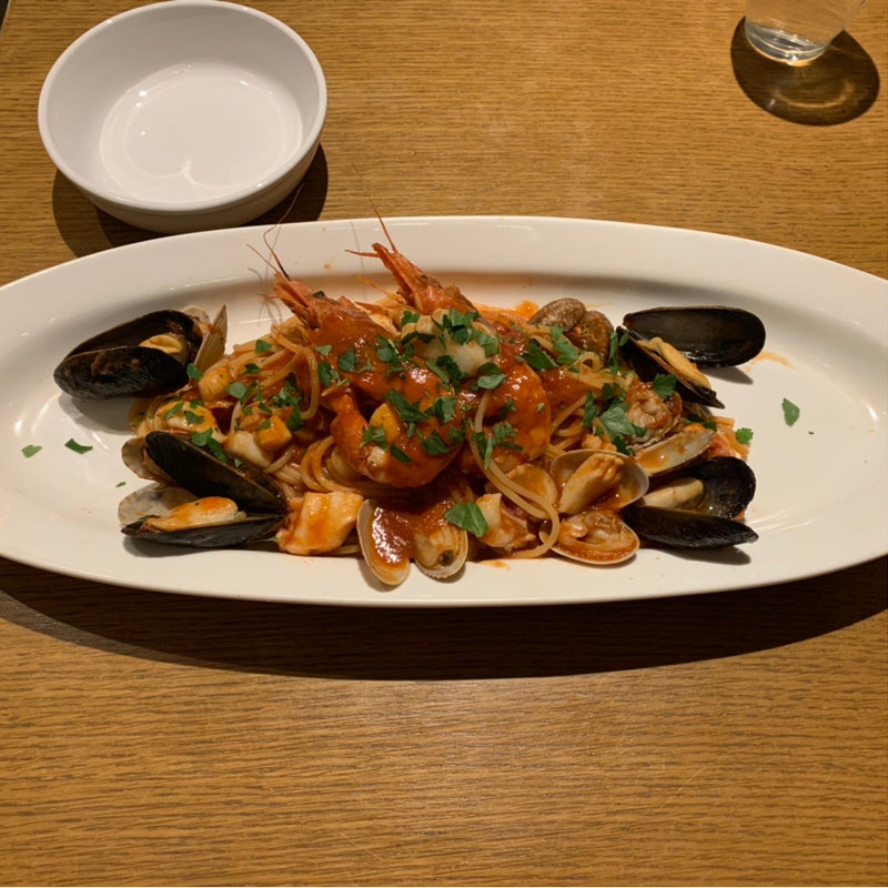 たっぷり魚介のスパゲティ　ペスカトーレ(オッティモ・シーフード・ガーデン 上野の森さくらテラス店)