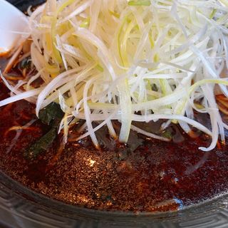 黒勝浦たんたん麺(メンヤマスターピース 勝浦本店)