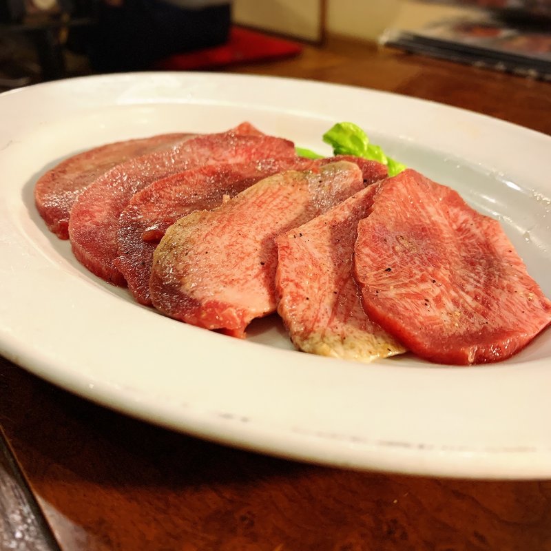 塩タン(焼肉 白雲台 鶴橋駅前店 （ハクウンダイ）)