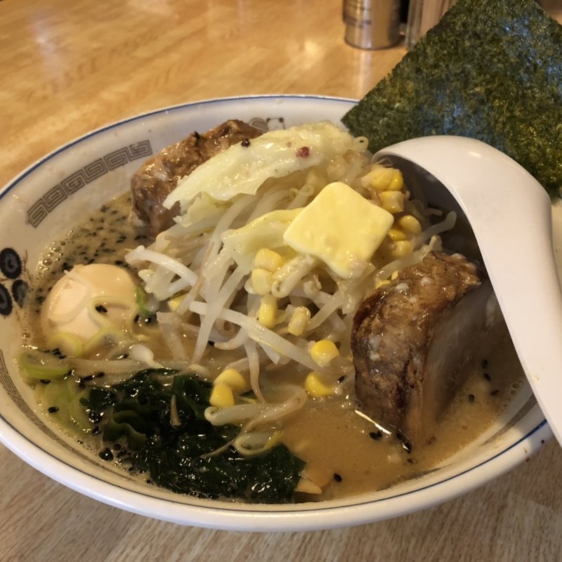 ブッチャー(チャーシュー力 Ｖ３三芳店 （ちゃーしゅーりき）)