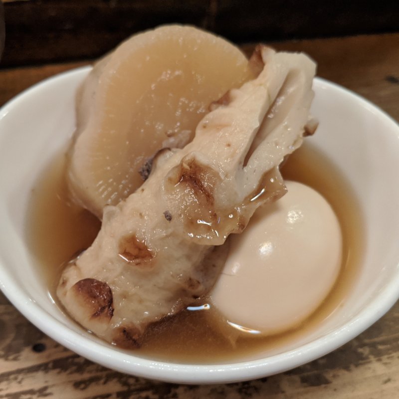 おでん(くろーんまざー 牧草牛ステーキ×串揚げ×スポーツ居酒屋)