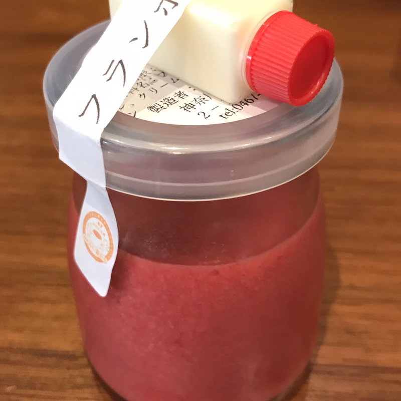 フランボワーズぷりん(かわいい娘たち ラ・シュ・シュ 大仏通り店)