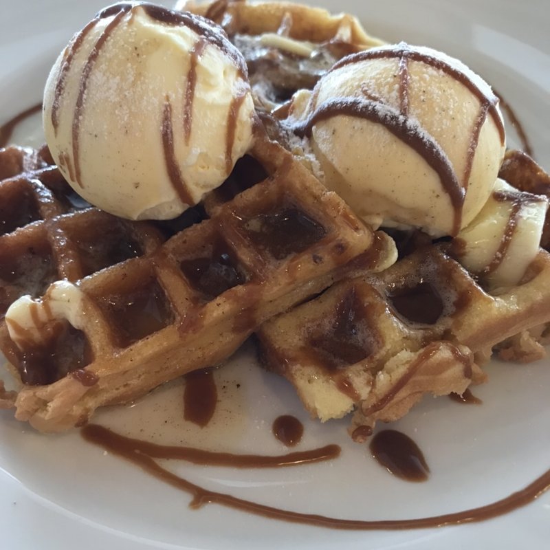 エシレバターを使ったワッフル(ガーブ コスタ オレンジ)