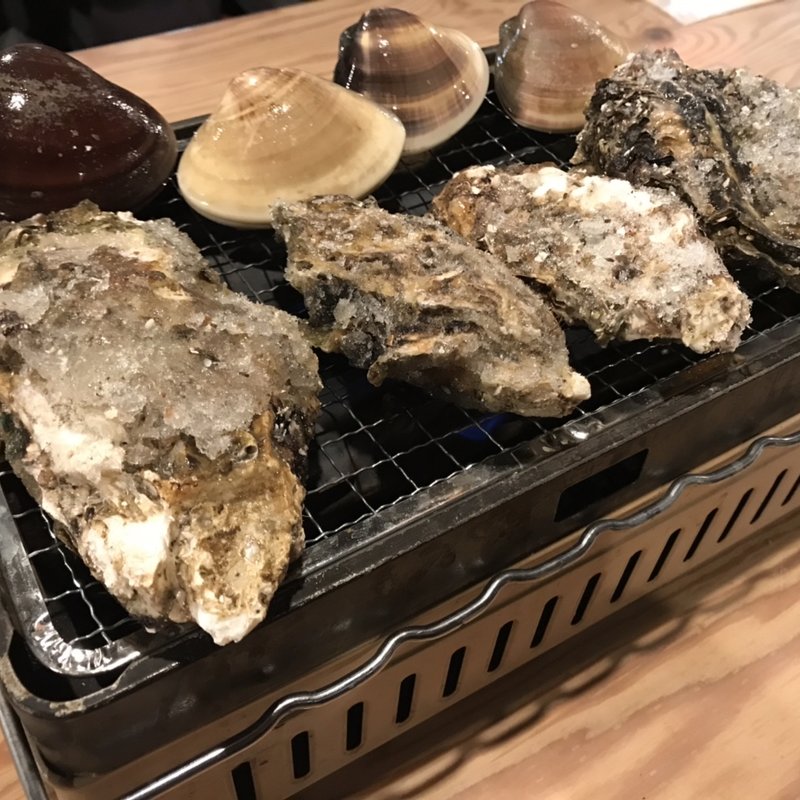 浜焼き2000円コース(浜焼き 漁師小屋)