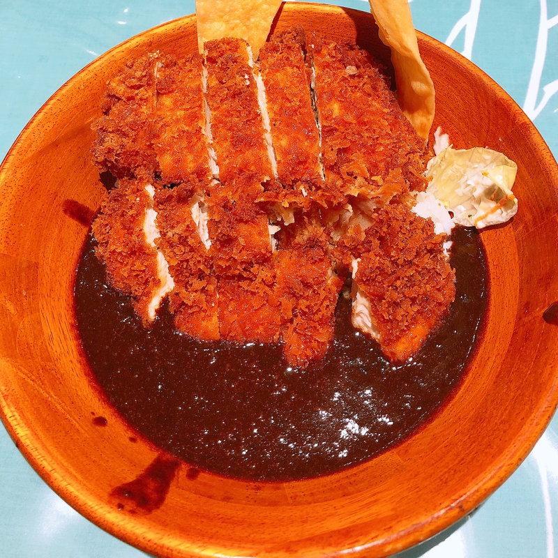 ハワイアンチキンカツ南国カレー(Kahala Room ワールドポーターズ店)