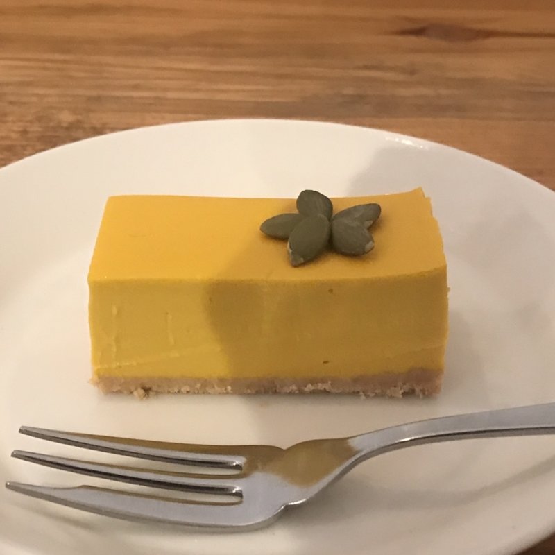 かぼちゃのチーズケーキ(ワンルームコーヒー （1 ROOM Coffee）)