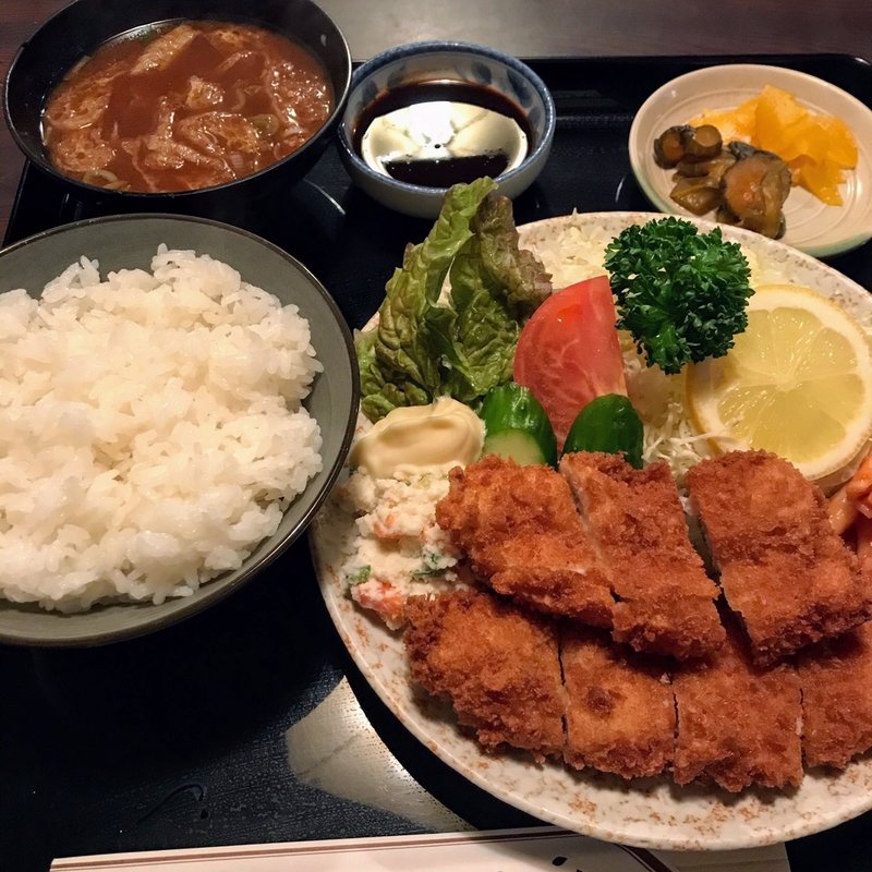 チキンかつ定食(とんかつ 香楽 大塚店)