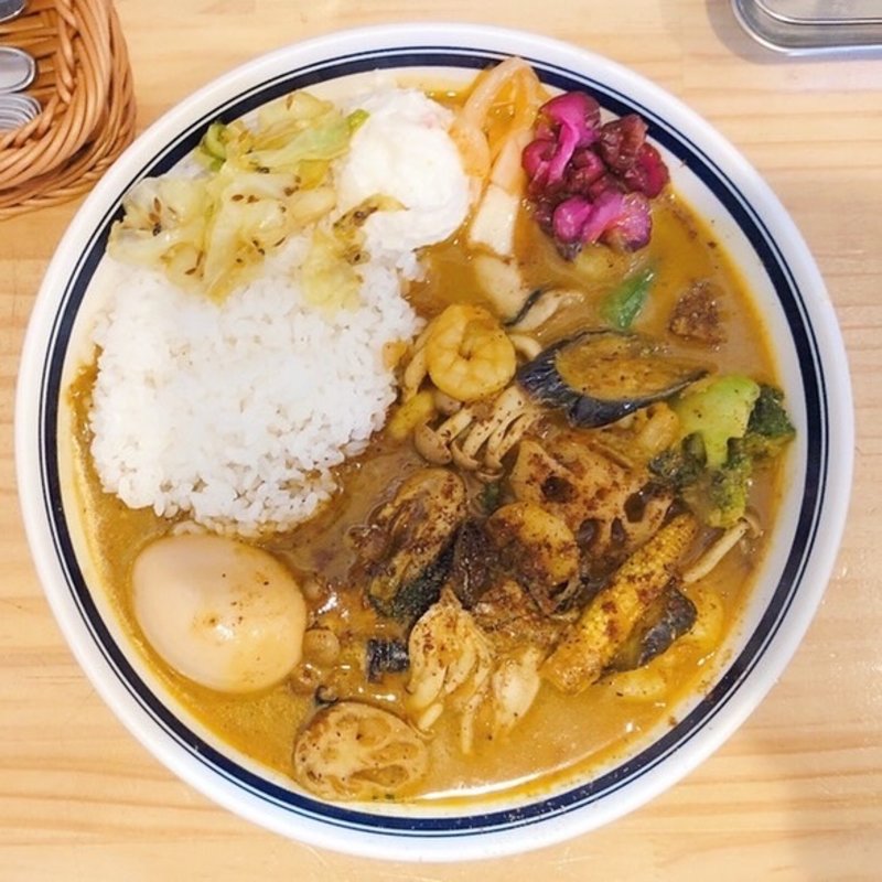 牡蠣野菜カレー（具材追加:エビ、味玉追加、コショウ）(カレーライス専門店 ブラザー)