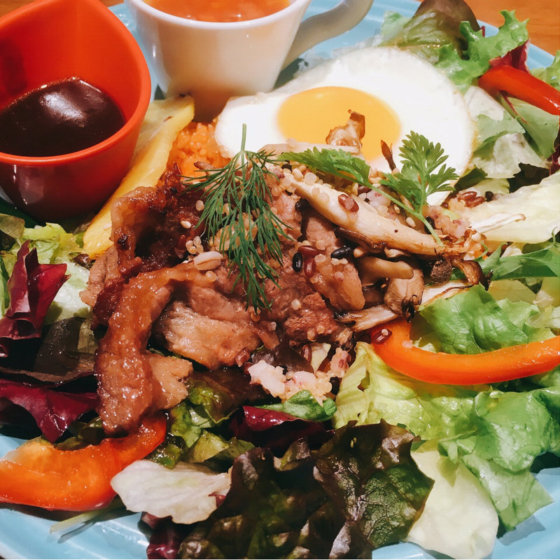 三種のきのことビーフグリルのジャンバラヤ デミグラスソース(むさしの森珈琲　杉並井草店)