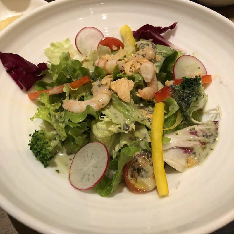 搾りたて柚子と海老のバジルサラダ(あぶりや 福島駅前店)