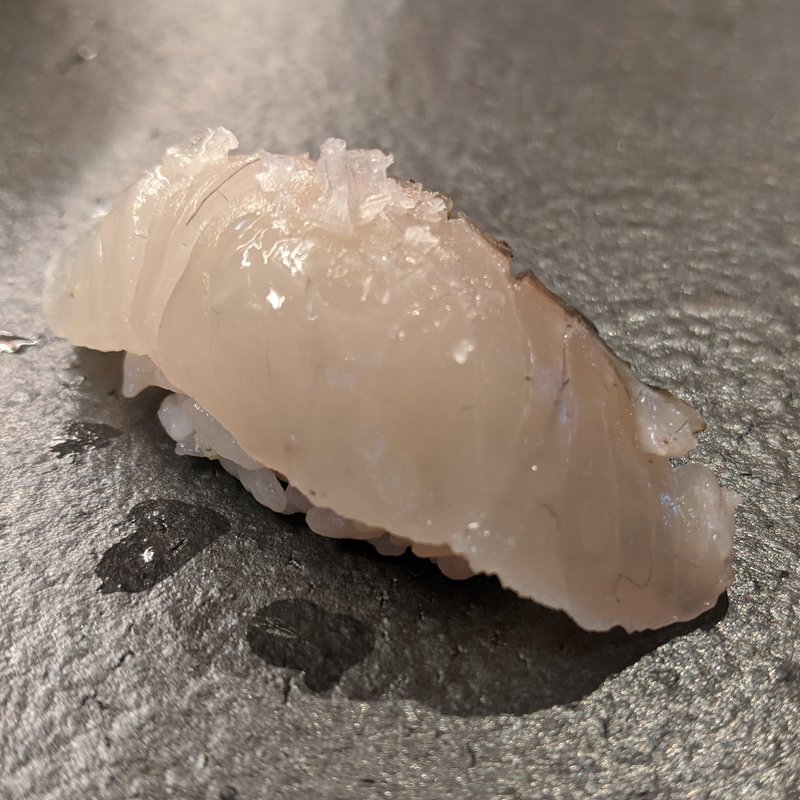 真鯛(スシビストロ　ゼン)