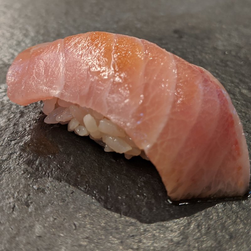 寒ブリ(スシビストロ　ゼン)