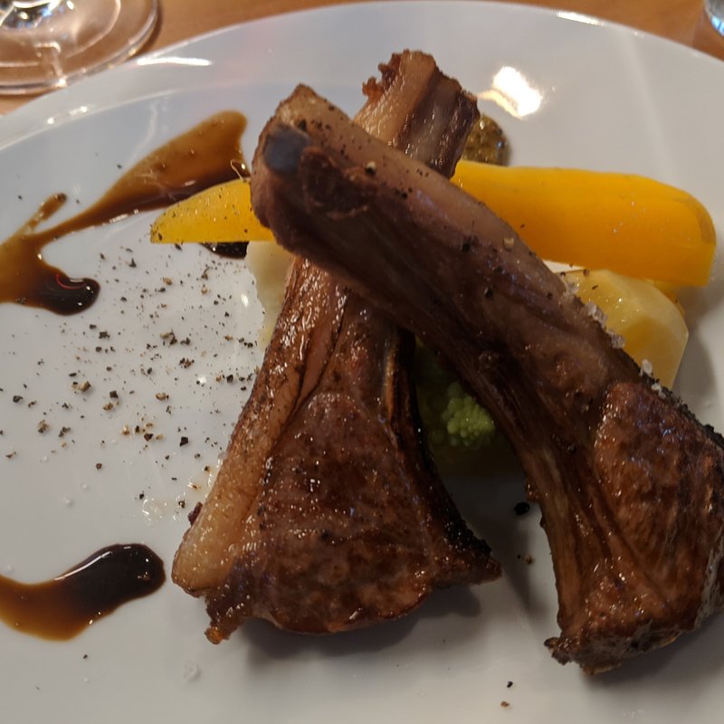 ラム肉ステーキ(スシビストロ　ゼン)