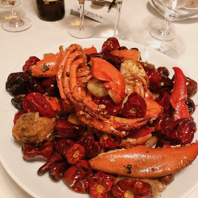 活オマール海老と手羽先の海老味噌風味 ヒーヒーアーヒー♪(トゥーランドット 臥龍居)