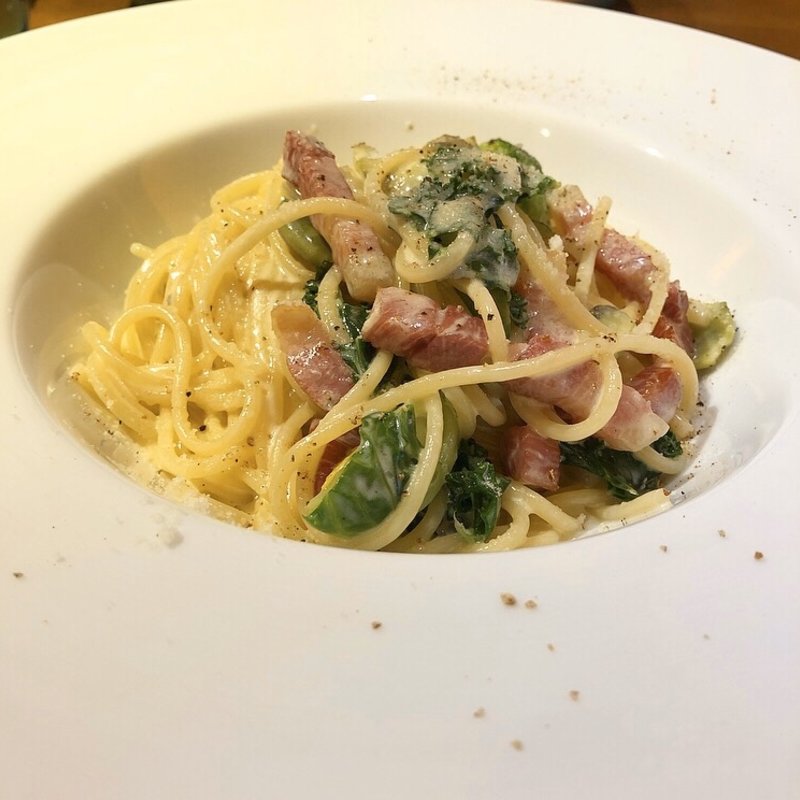 季節の野菜とベーコンのゴルゴンゾーラ和え(ortensia)