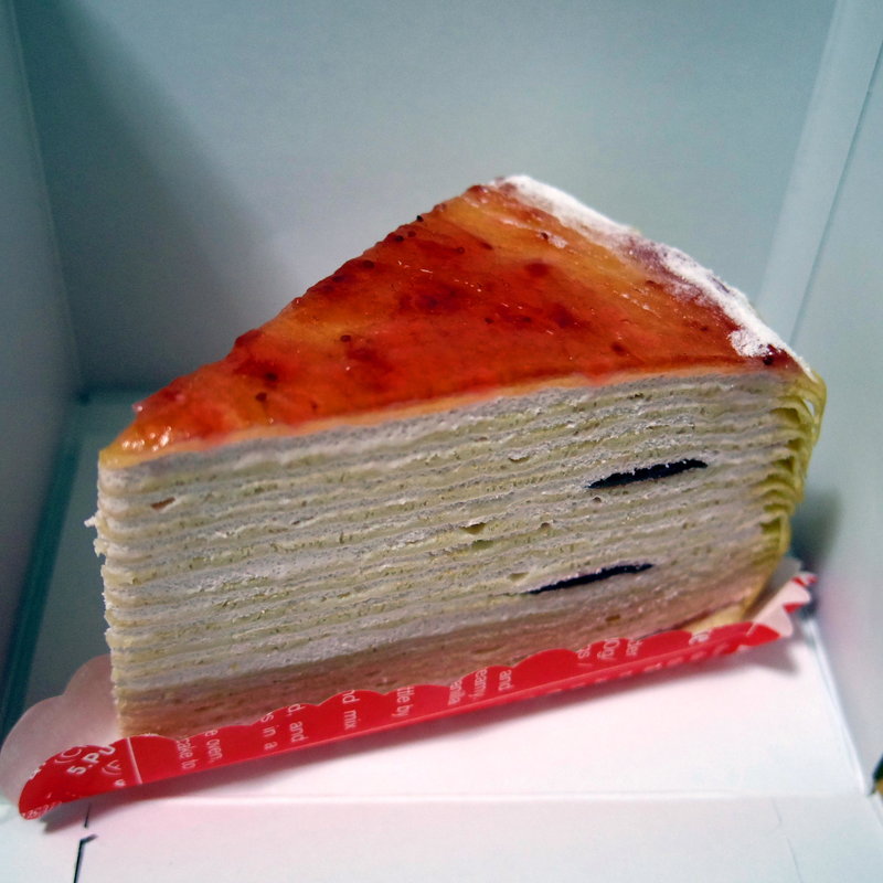 あまおう苺のミルクレープ(不二家 イオンSuC一関店 )