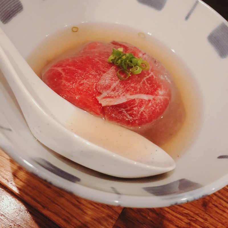 霜降り牛の出汁茶漬け(檸檬)