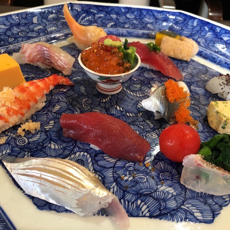 にぎり寿司(友野)