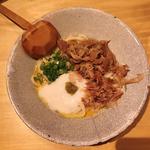 肉とろ釜玉うどん