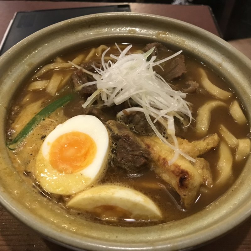 牛すじカレー煮込みうどん(㈱三国一 東口店)