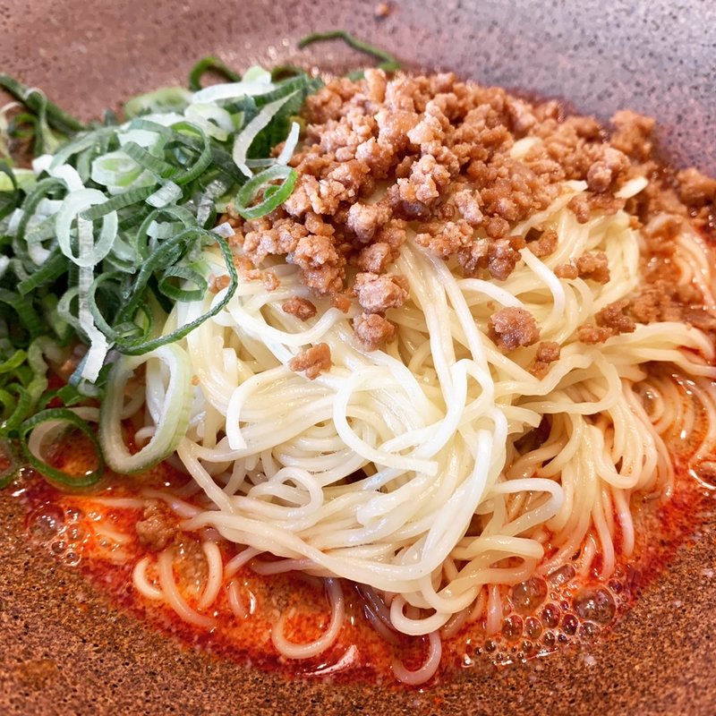 汁なし担々麺(tomoru)