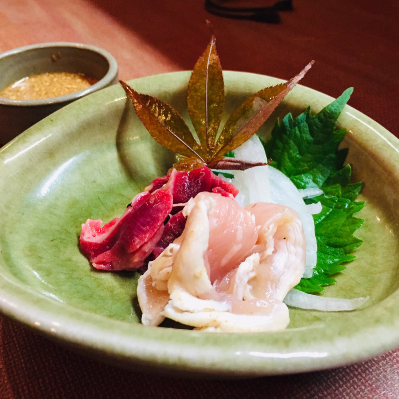 鳥刺し(手打蕎麦　ばんしゃ )