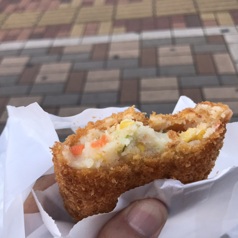 北見男爵コロッケ(リトルマーメードLM楽々園店)