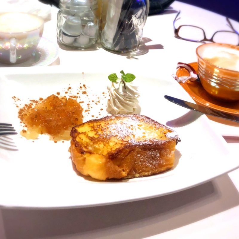 フレンチトースト（アップル&シナモン）(トリプルカフェ TRIPLE CAFE)