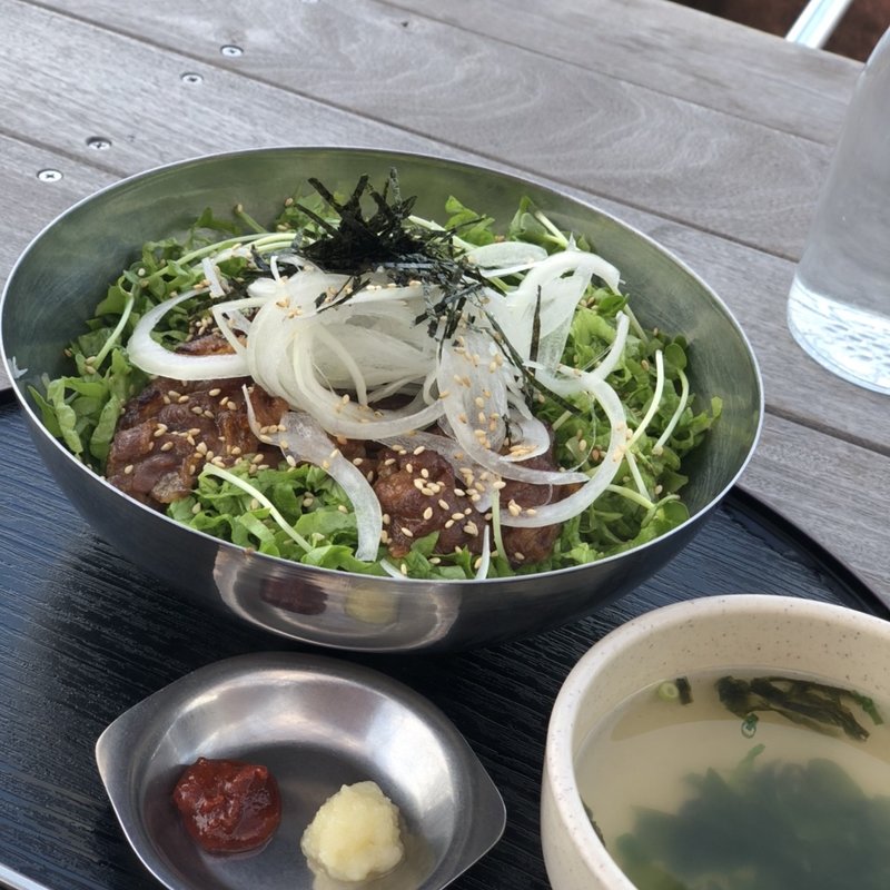 カルビ丼(Saddle Back)