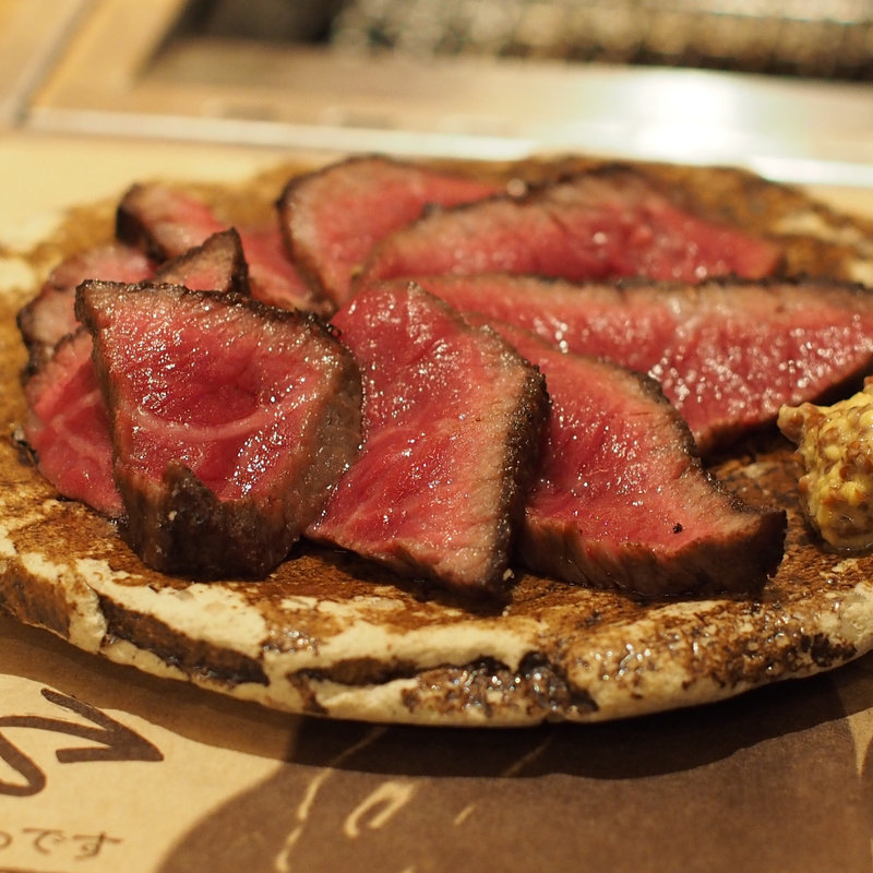 上赤身塊焼き(やきにく萬野 ルクア大阪店)