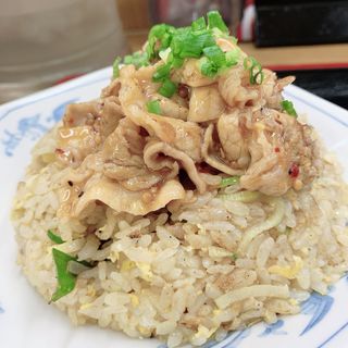 肉チャーハン(福しん浅草)