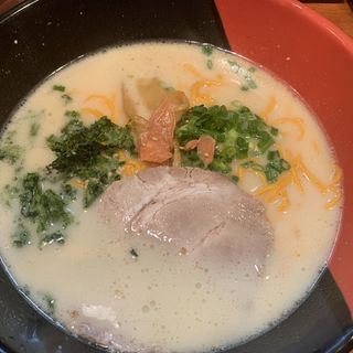 西海らーめん赤麺と餃子セット(長崎らーめん西海製麺所 聖蹟桜ヶ丘店)