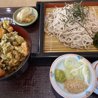 ざる蕎麦とミニかき揚げ丼(しぶかわカントリークラブ レストラン )