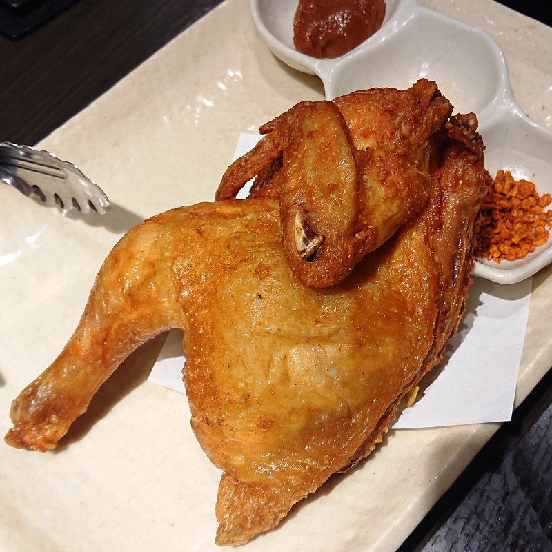 ひな鳥の半身揚げ(やきとりセンター 川崎仲見世通り店)