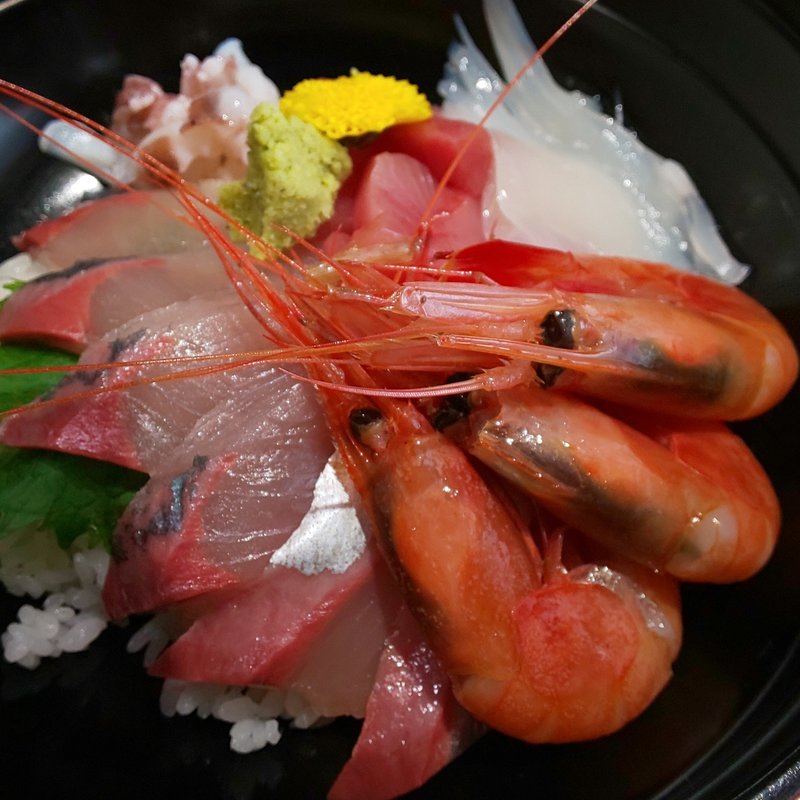 海鮮丼(かに八 （かにはち）)