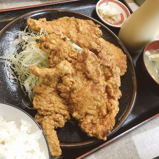 鶏唐揚げ定食(インター食堂 富田店 )